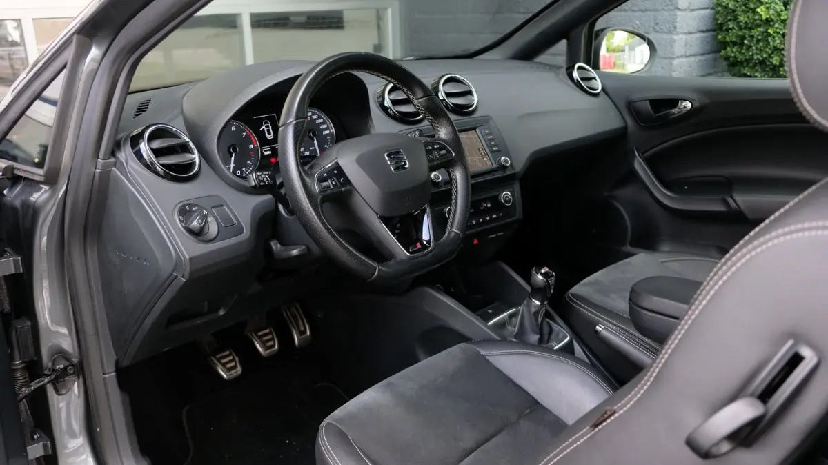 1.8 TSI Cupra 192PK Airco|Carplay|Pano|Led