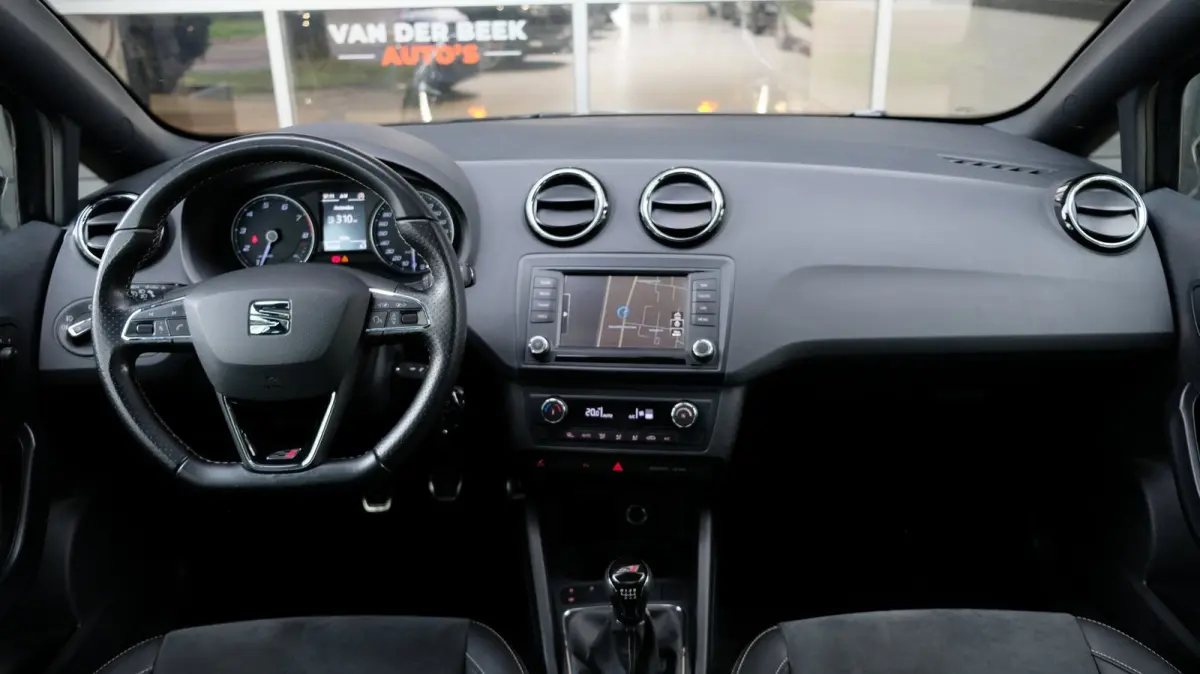 1.8 TSI Cupra 192PK Airco|Carplay|Pano|Led