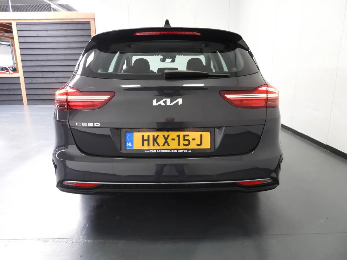 1.0 T-GDi 120PK DynamicLine NAVI/CAMERA/CLIMA/16"LMV!