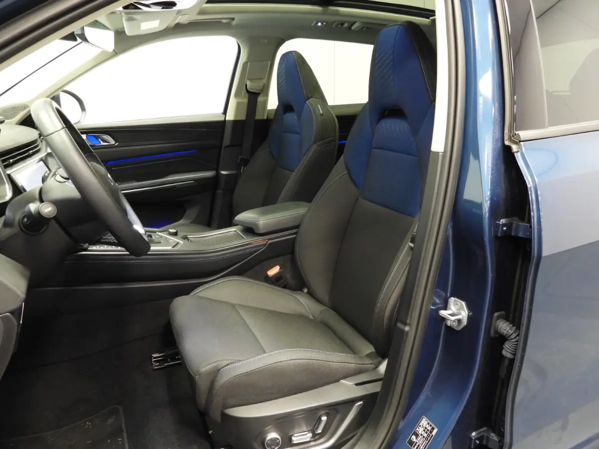 1.5 PHEV BlackLine NAVI/360CAM/SCHUIFDAK/LED/20"LMV!