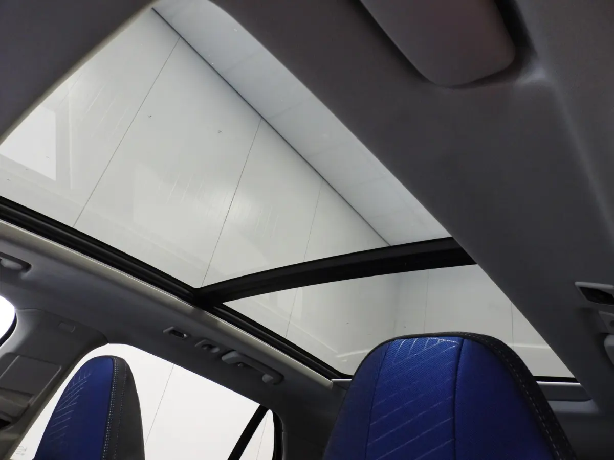 1.5 PHEV BlackLine NAVI/360CAM/SCHUIFDAK/LED/20"LMV!