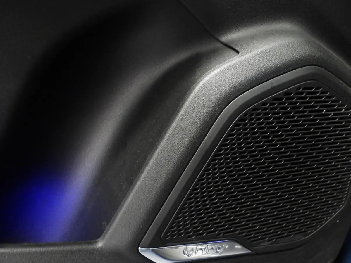 1.5 PHEV BlackLine NAVI/360CAM/SCHUIFDAK/LED/20"LMV!