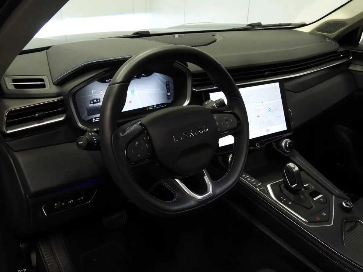 1.5 PHEV BlackLine NAVI/360CAM/SCHUIFDAK/LED/20"LMV!