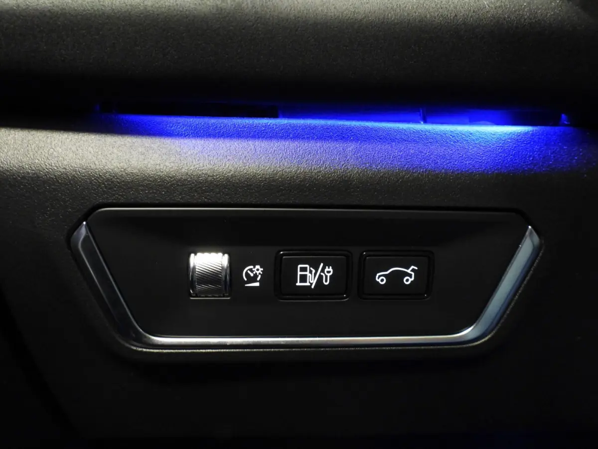 1.5 PHEV BlackLine NAVI/360CAM/SCHUIFDAK/LED/20"LMV!