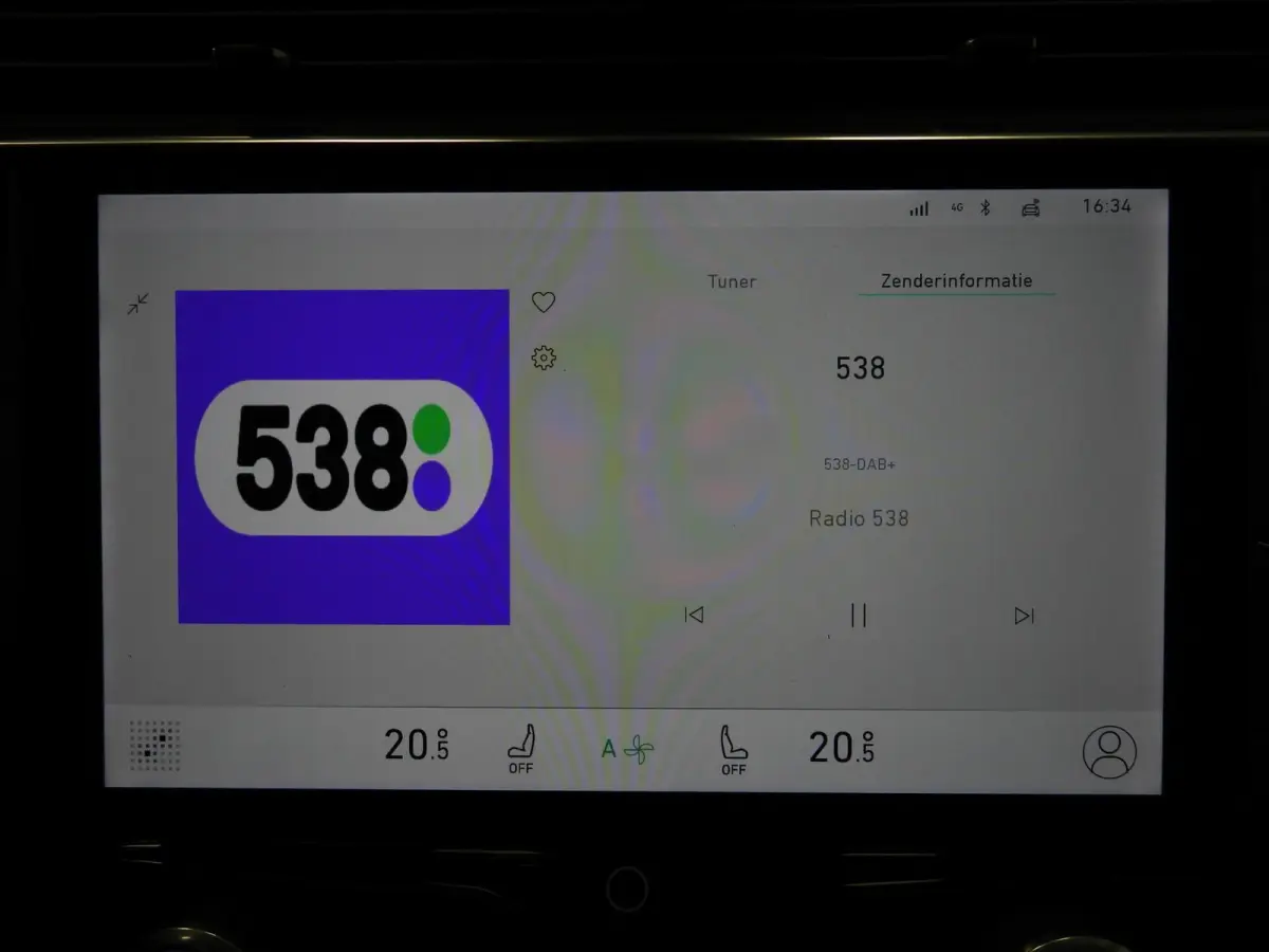 1.5 PHEV BlackLine NAVI/360CAM/SCHUIFDAK/LED/20"LMV!