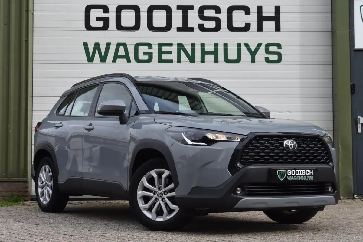 Hybrid Active | Camera | Carplay | Cruise Control |