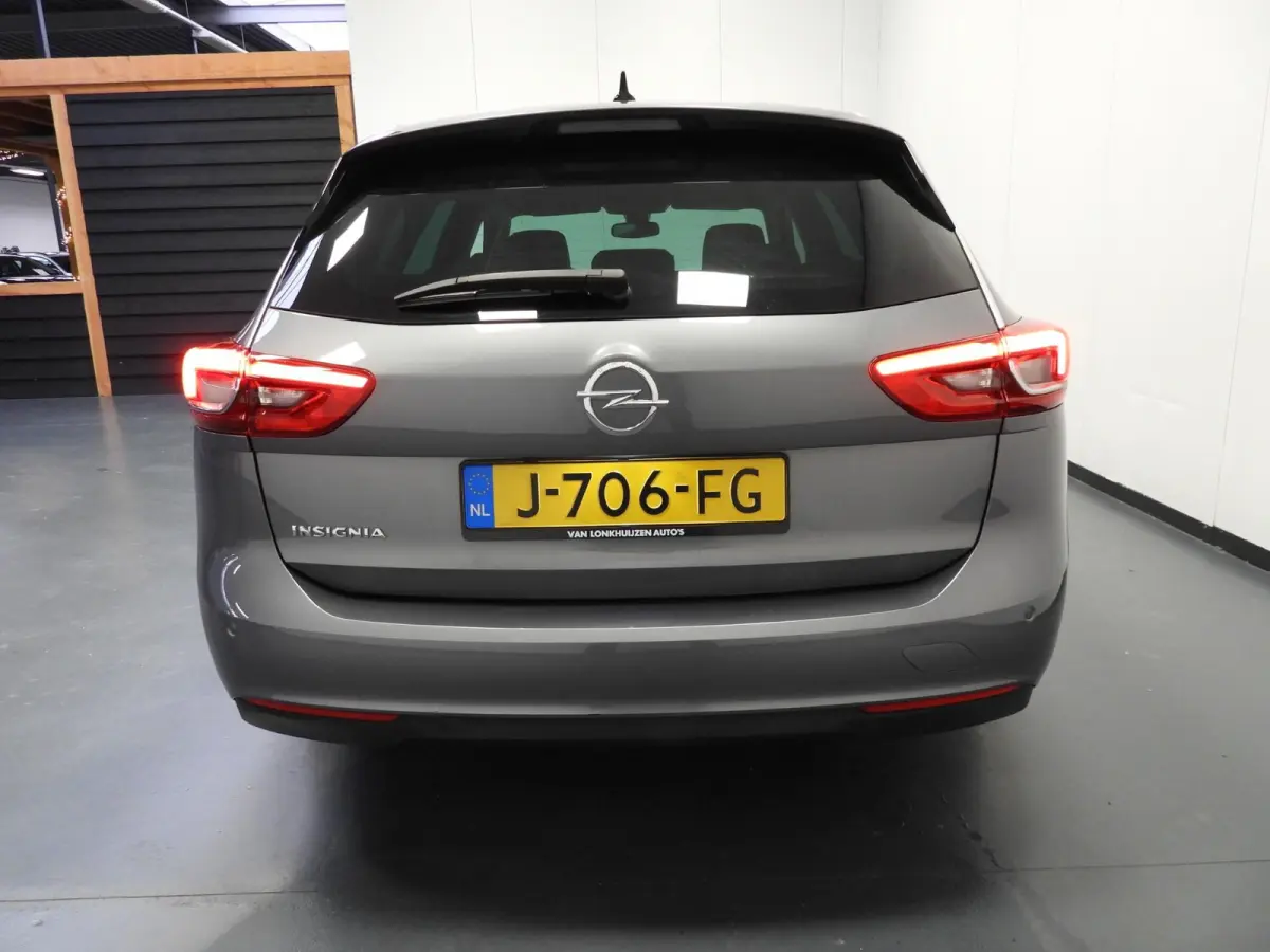 1.5 Turbo Business Executive NAVI/CAMERA/WINTERPACK/17"LMV!