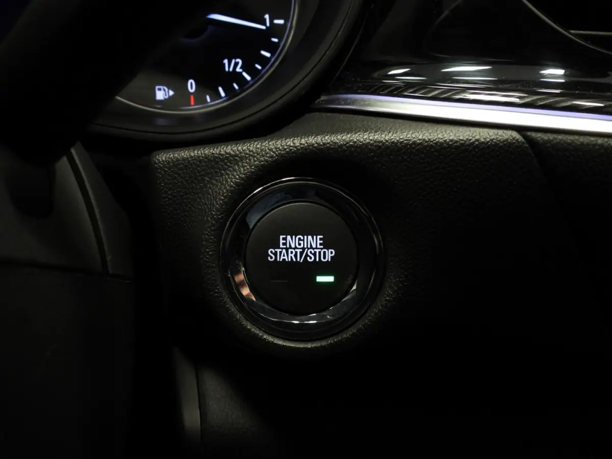 1.5 Turbo Business Executive NAVI/CAMERA/WINTERPACK/17"LMV!