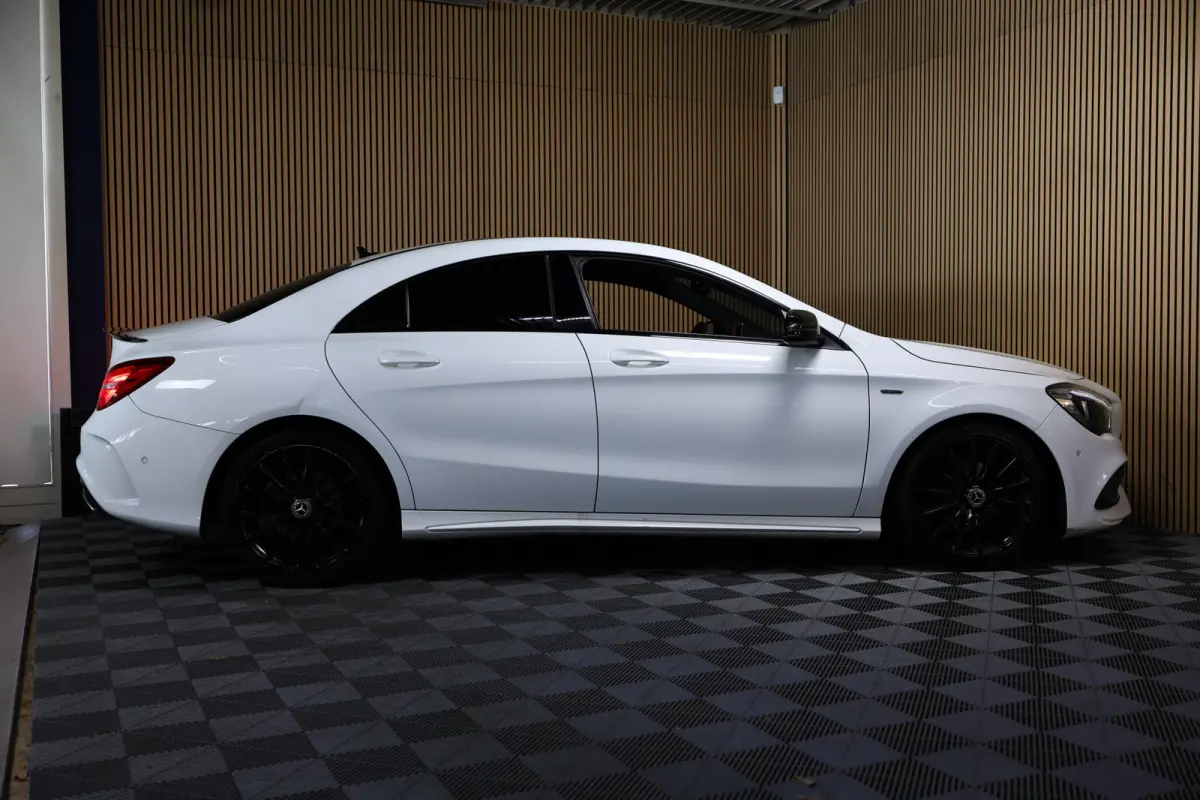 180 Business Solution AMG PANODAK XENON 2019