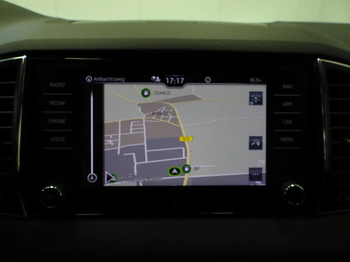 1.0 TSI Ambition NAVI/CAMERA/CLIMA/LED/16"LMV!