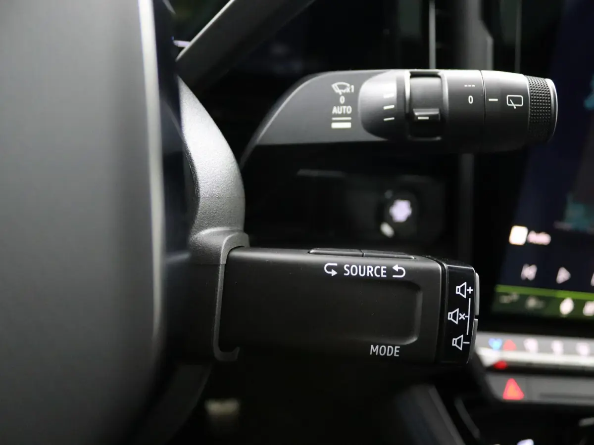 esprit Alpine full hybrid E-Tech 200 | pack light & sound | pack privilège | 4CONTROL advanced |