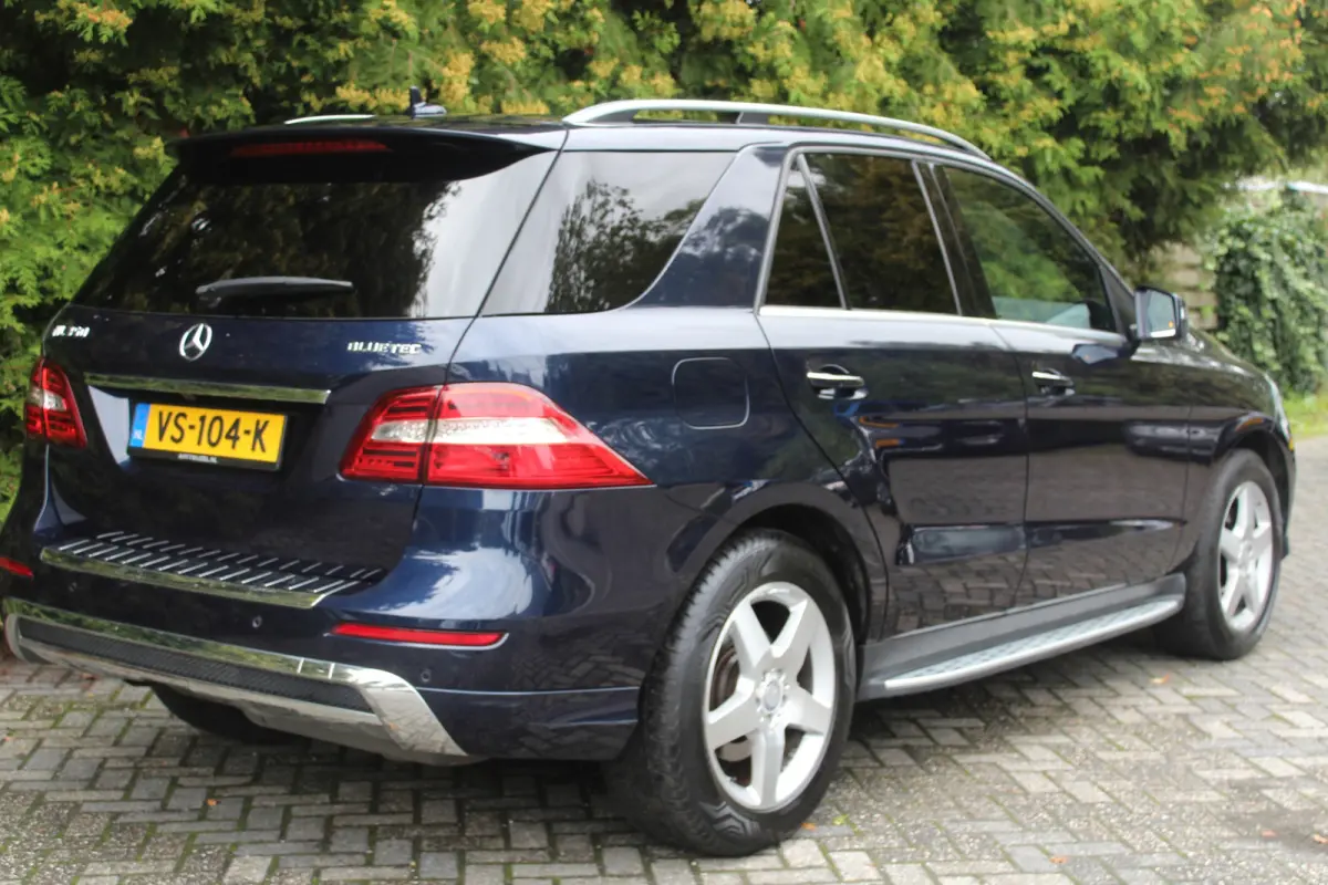 ML 350 BLUETEC 4MATIC 259PK Automaat Grijs Kenteken Panoramadak| Trekhaak | Parkeercamera | Memory | Leder