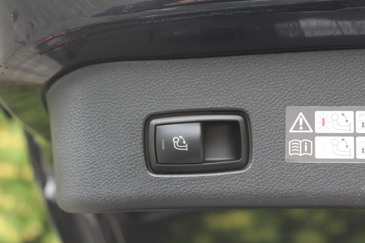 ML 350 BLUETEC 4MATIC 259PK Automaat Grijs Kenteken Panoramadak| Trekhaak | Parkeercamera | Memory | Leder