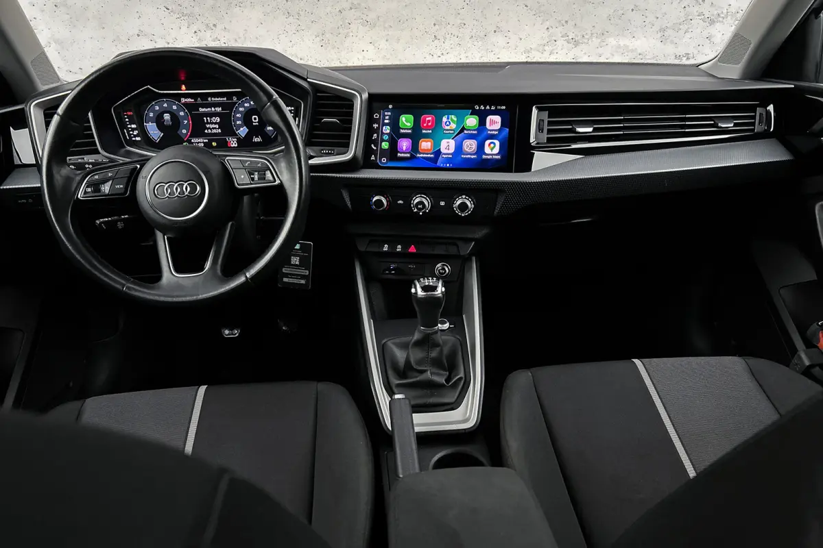 25 TFSI Pro Line | Apple Carplay | Cruise control | Airco