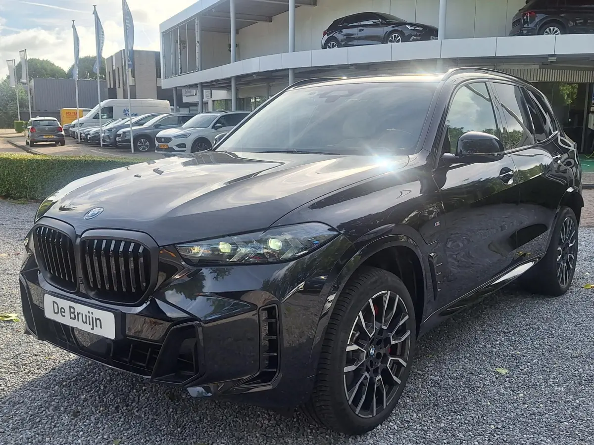 xDrive50e M Sport Pro (Pano,Trekhaak,Leer,Head,Harman)