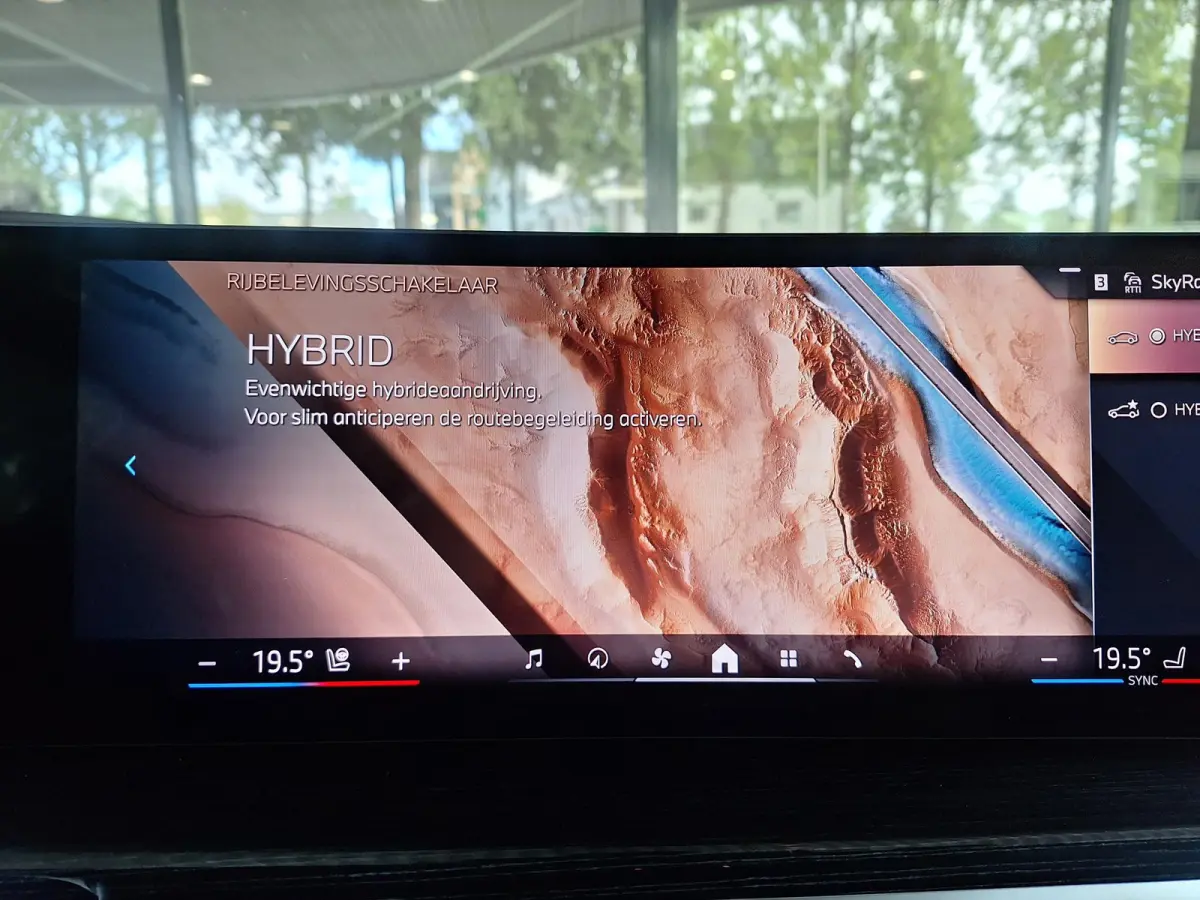 xDrive50e M Sport Pro (Pano,Trekhaak,Leer,Head,Harman)