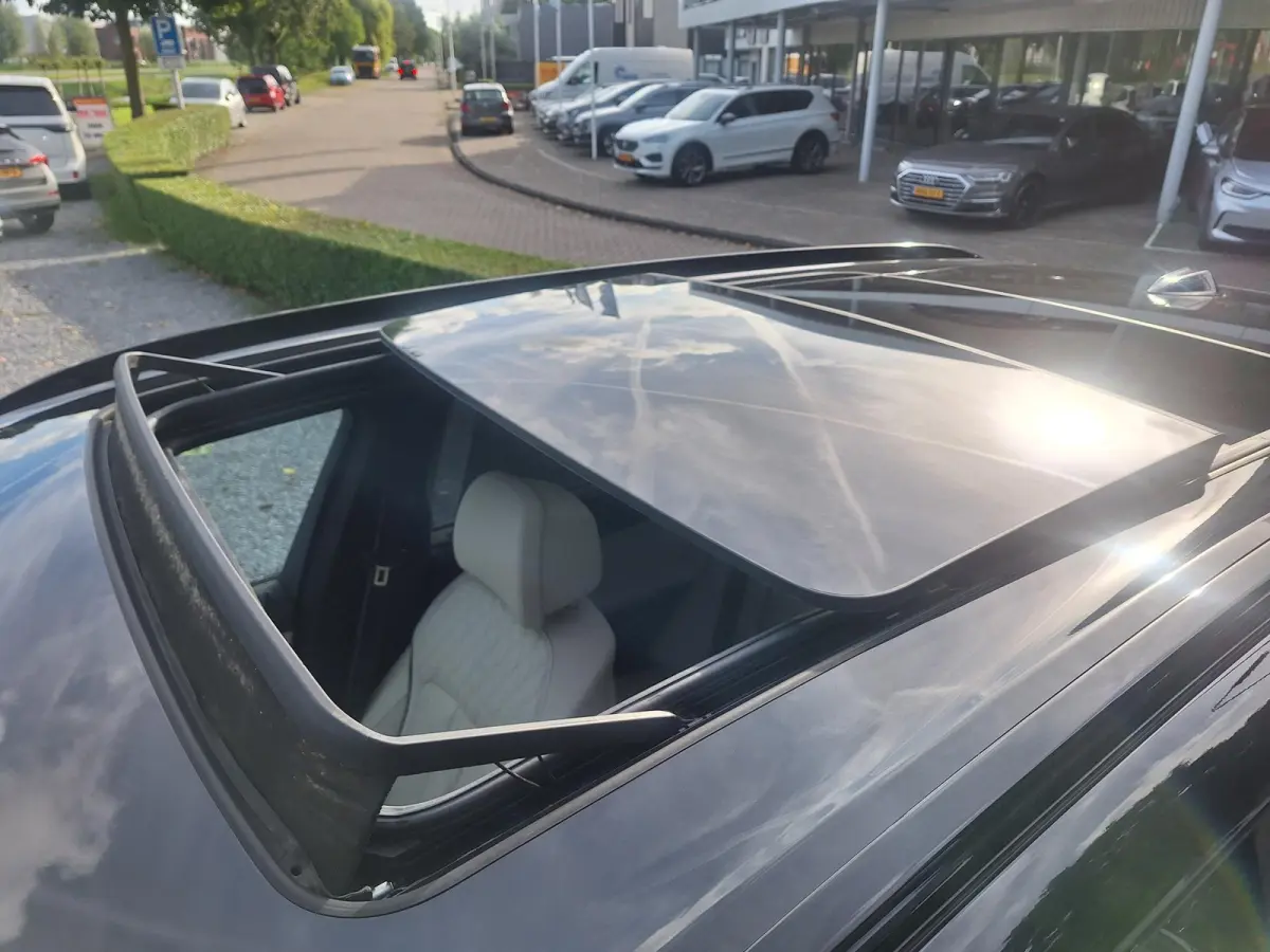 xDrive50e M Sport Pro (Pano,Trekhaak,Leer,Head,Harman)