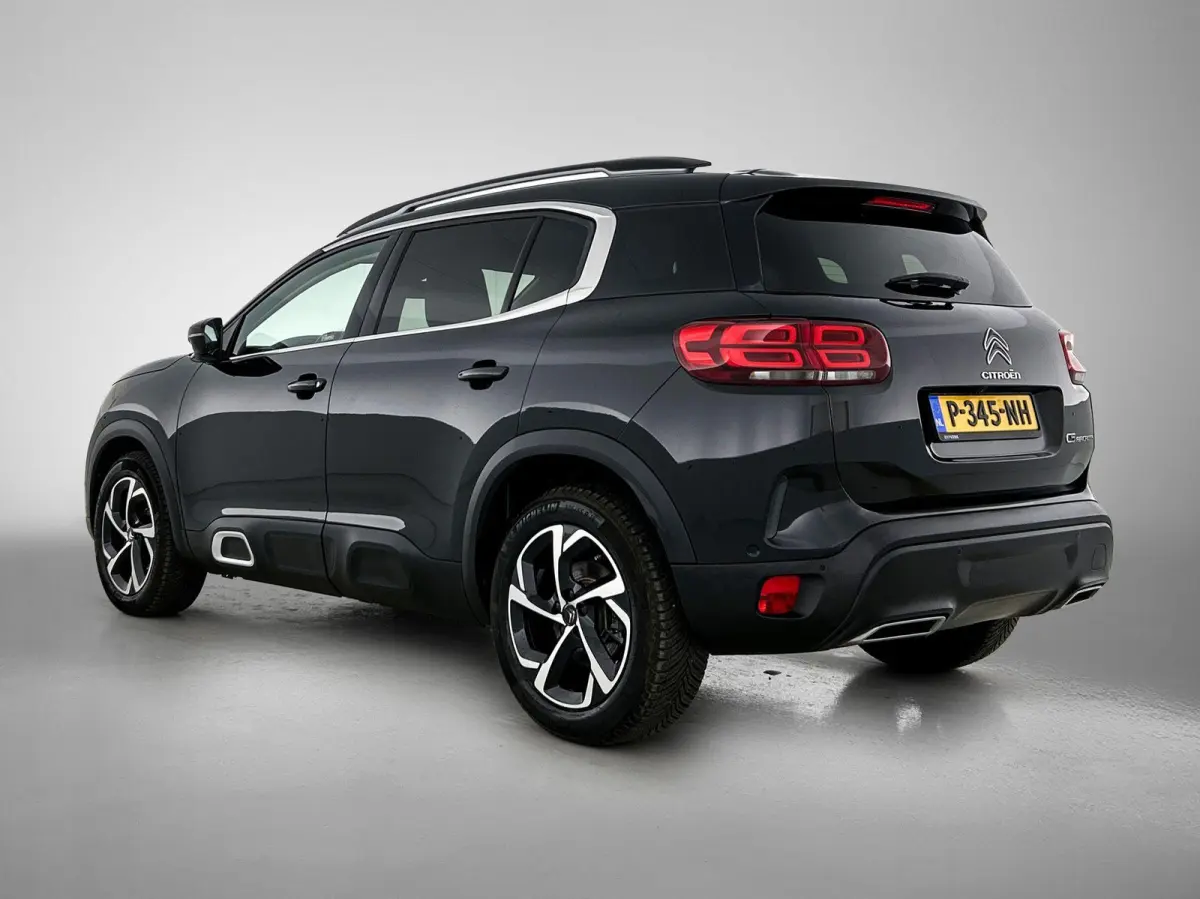 1.2 Business Plus 130pk | Navigatie | Adaptieve Cruise Control | 18"LMV | Keyless Entry/Start | Dodehoekdetectie | Camera | LED | Apple Carplay/Android Auto |