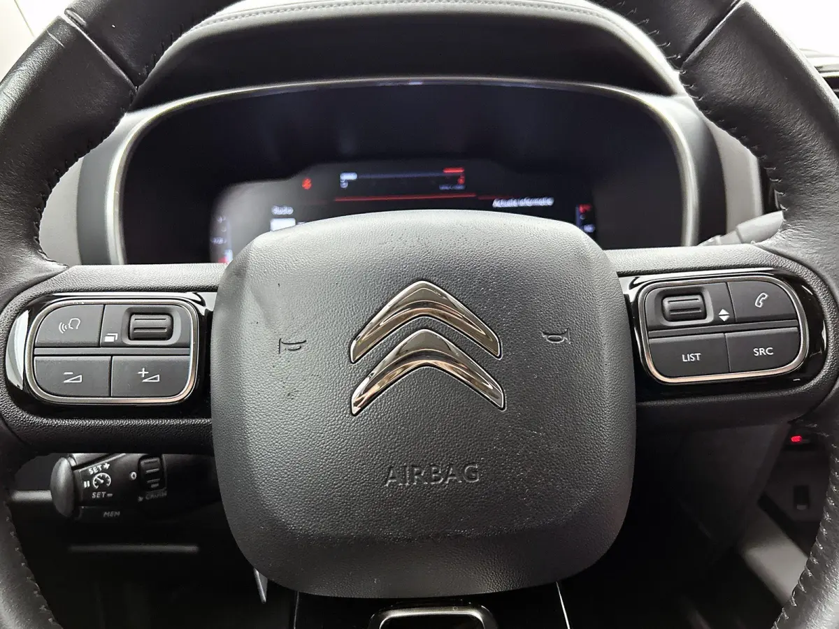 1.2 Business Plus 130pk | Navigatie | Adaptieve Cruise Control | 18"LMV | Keyless Entry/Start | Dodehoekdetectie | Camera | LED | Apple Carplay/Android Auto |