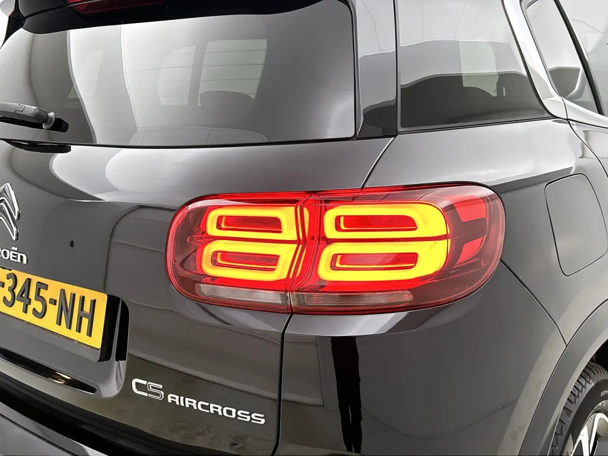 1.2 Business Plus 130pk | Navigatie | Adaptieve Cruise Control | 18"LMV | Keyless Entry/Start | Dodehoekdetectie | Camera | LED | Apple Carplay/Android Auto |