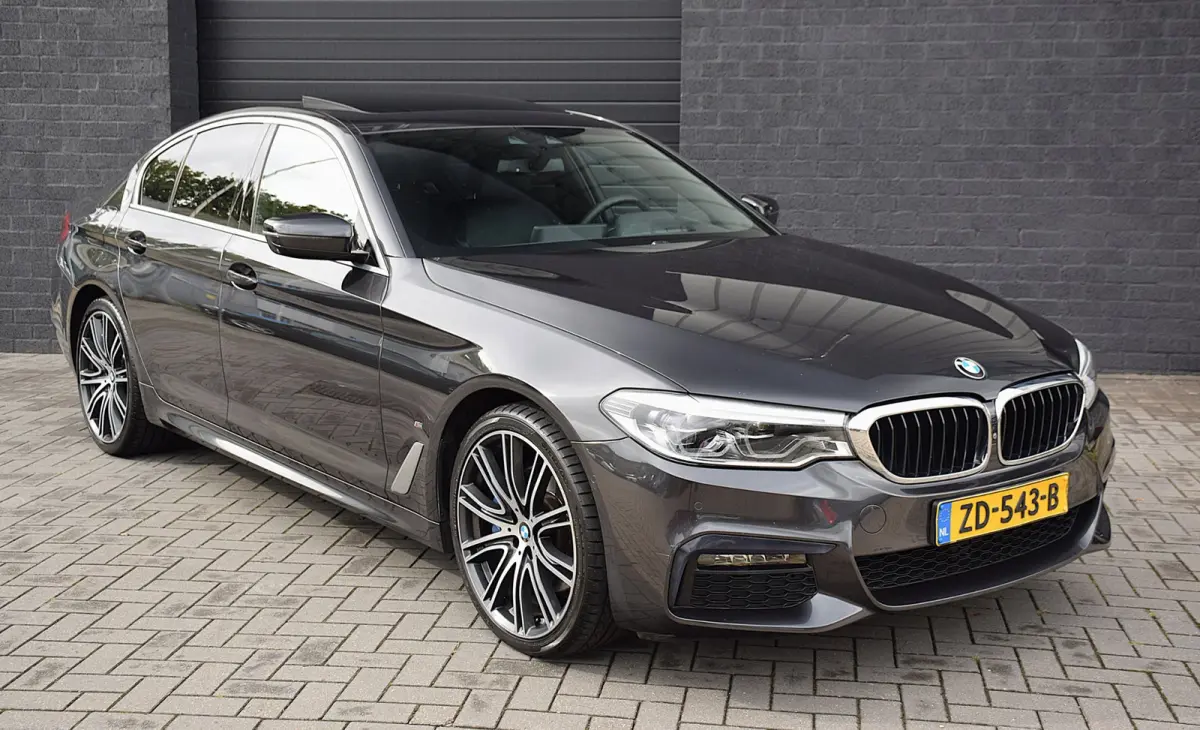 530e iPerformance High Executive*M-Pakket*DAK*360Cam*20Inch*Enz