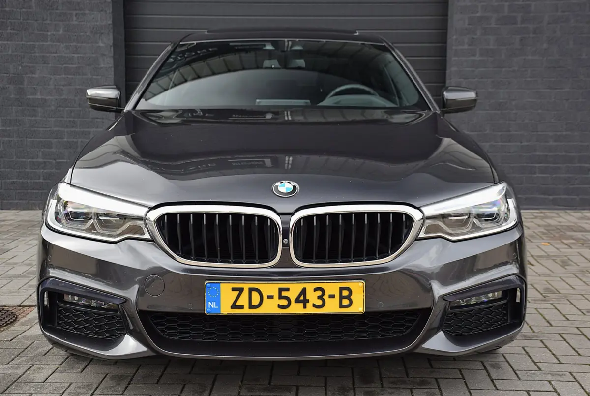 530e iPerformance High Executive*M-Pakket*DAK*360Cam*20Inch*Enz