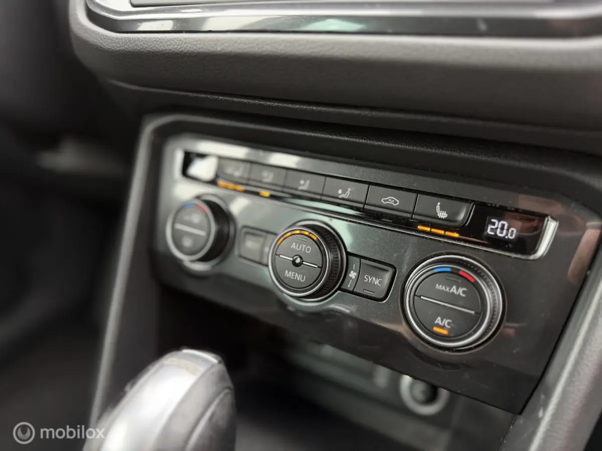 2.0 TSI 4Motion Highline -LED-ACC- *INRUIL MO