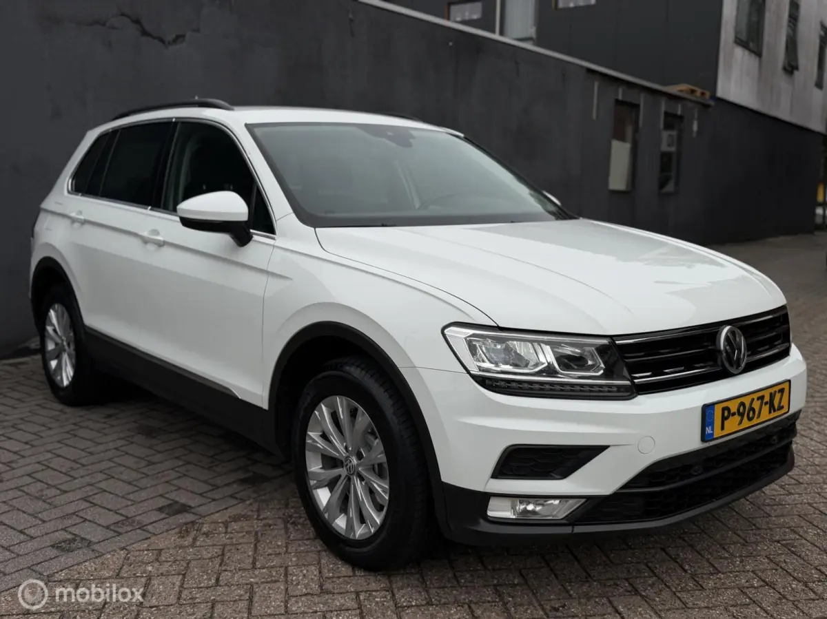 2.0 TSI 4Motion Highline -LED-ACC- *INRUIL MO