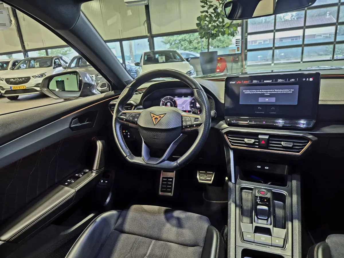 1.4 TSI e-Hybrid VZ Performance Limited 360 Camera | El Trekhaak | Virtual |  19" | Stoelverwarming