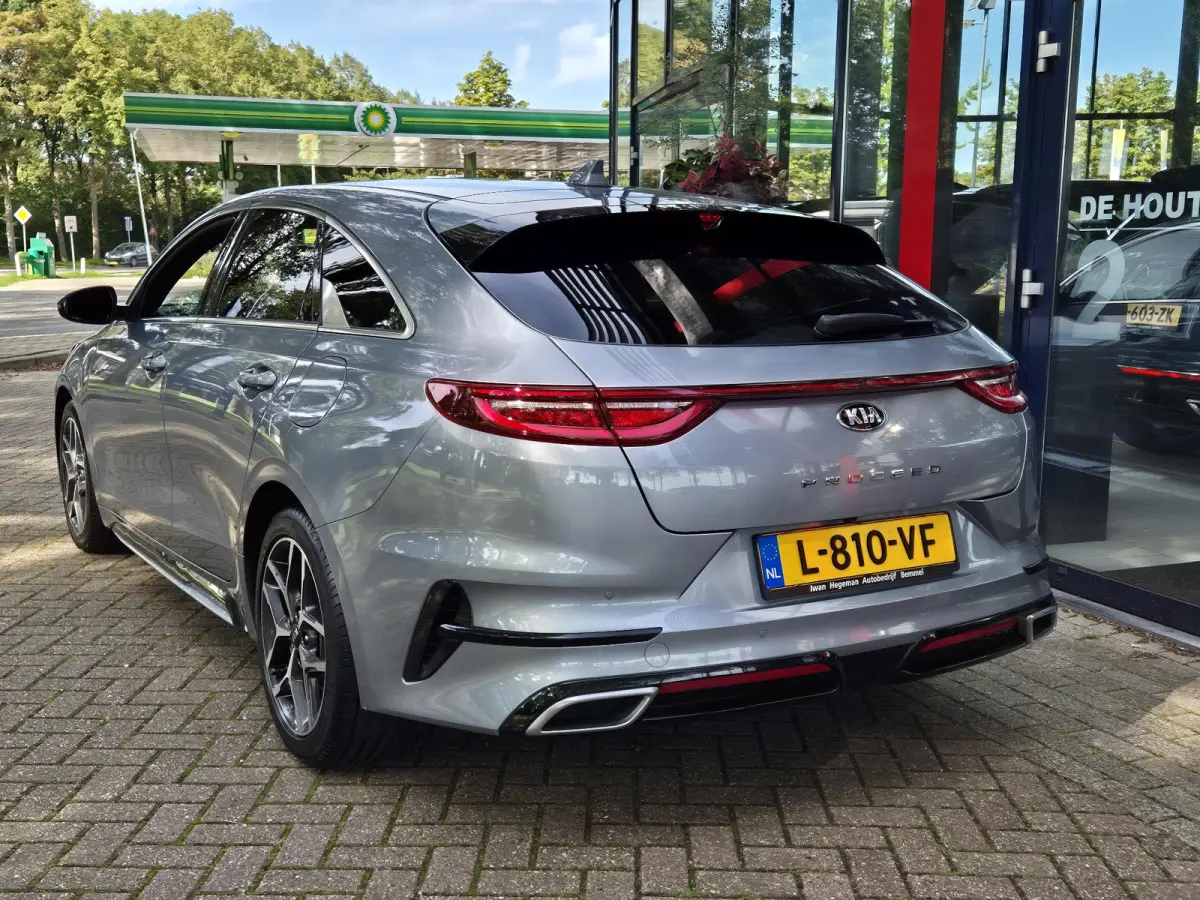 1.0 T-GDI GT-Line | Navigatie | Climate Control | Cruise Control | Licht metalen velgen |