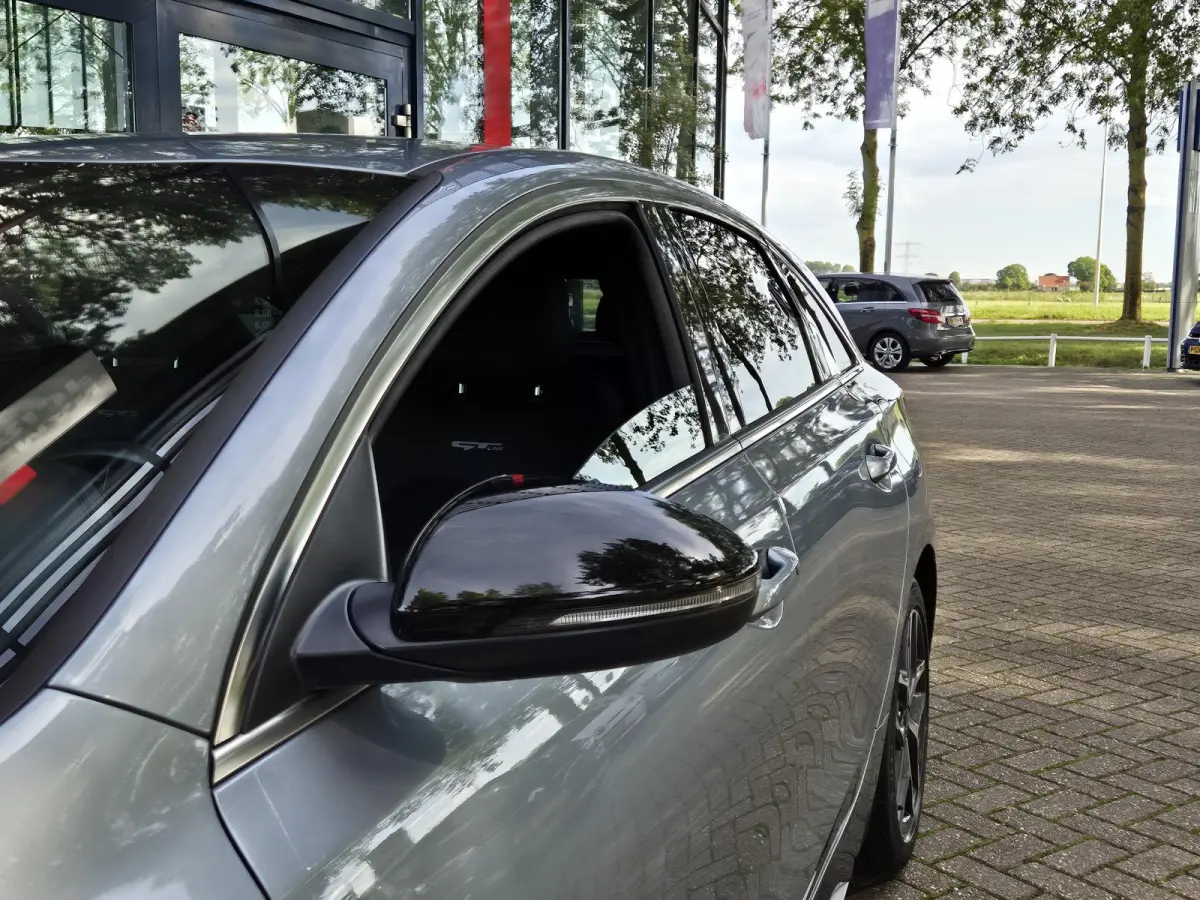 1.0 T-GDI GT-Line | Navigatie | Climate Control | Cruise Control | Licht metalen velgen |