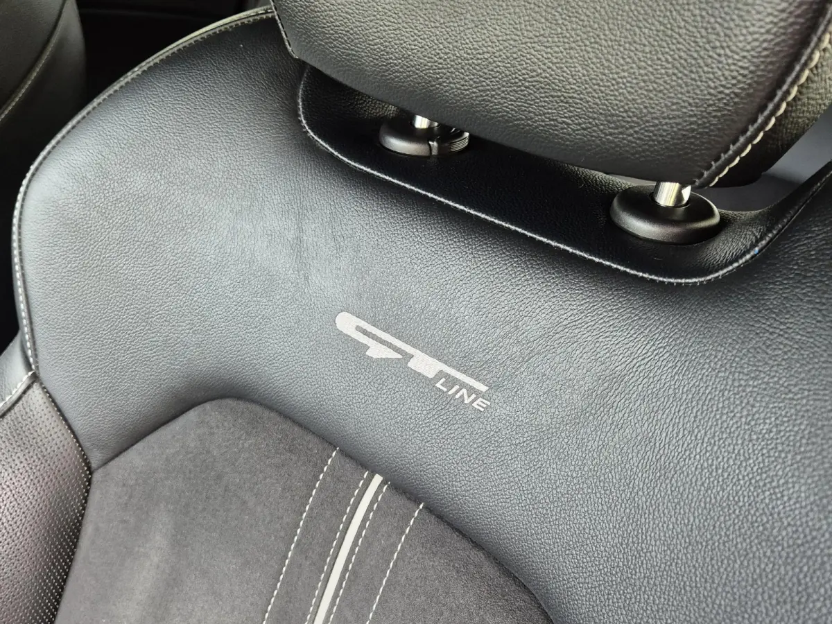 1.0 T-GDI GT-Line | Navigatie | Climate Control | Cruise Control | Licht metalen velgen |