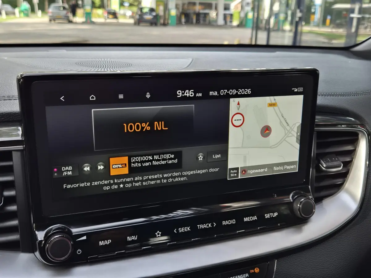 1.0 T-GDI GT-Line | Navigatie | Climate Control | Cruise Control | Licht metalen velgen |