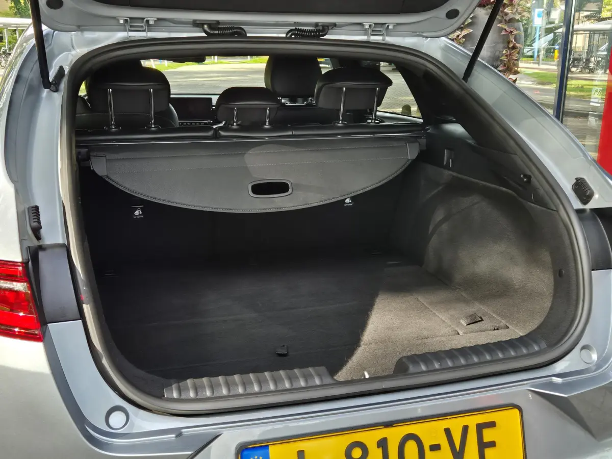 1.0 T-GDI GT-Line | Navigatie | Climate Control | Cruise Control | Licht metalen velgen |