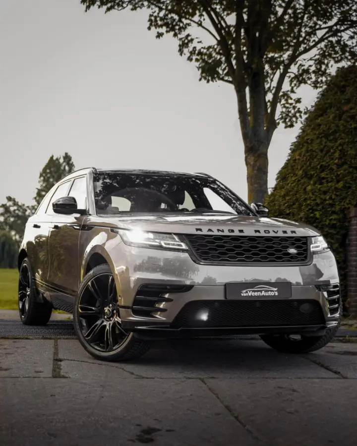 2.0 I4 Turbo AWD R-Dynamic HSE