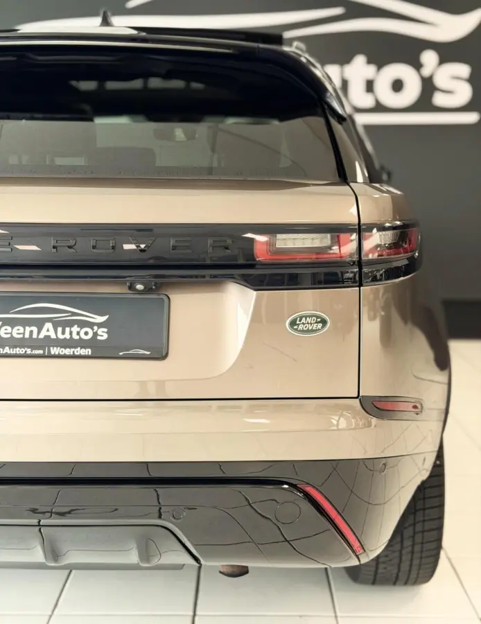 2.0 I4 Turbo AWD R-Dynamic HSE