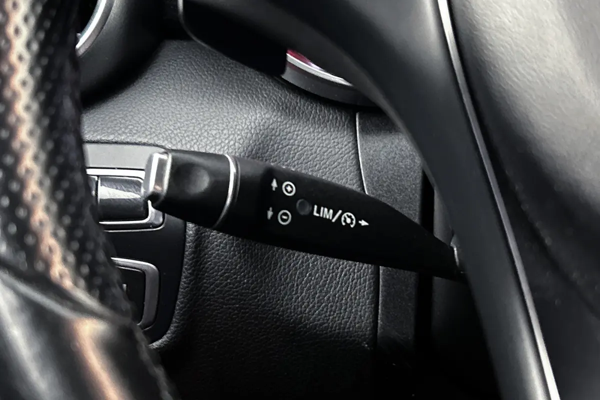 350 e Lease Edition | Luchtvering | Stoelverwarming | LED koplampen