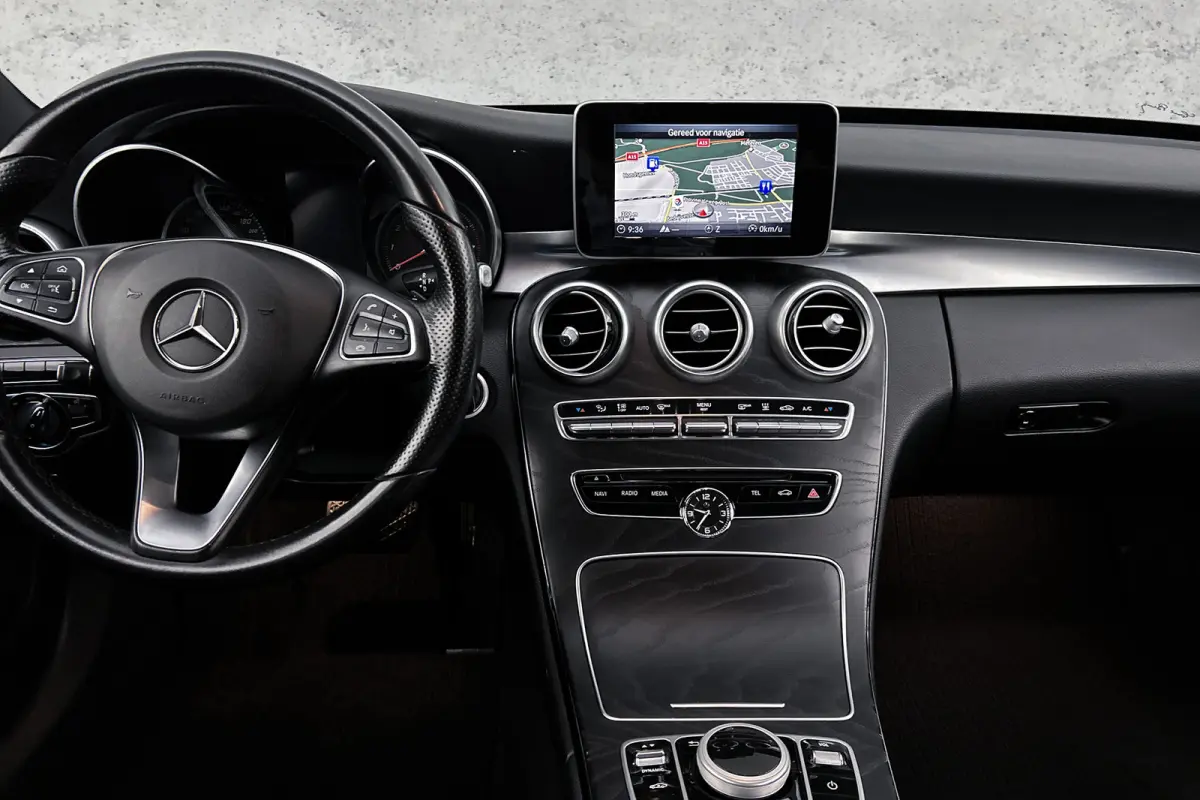 350 e Lease Edition | Luchtvering | Stoelverwarming | LED koplampen