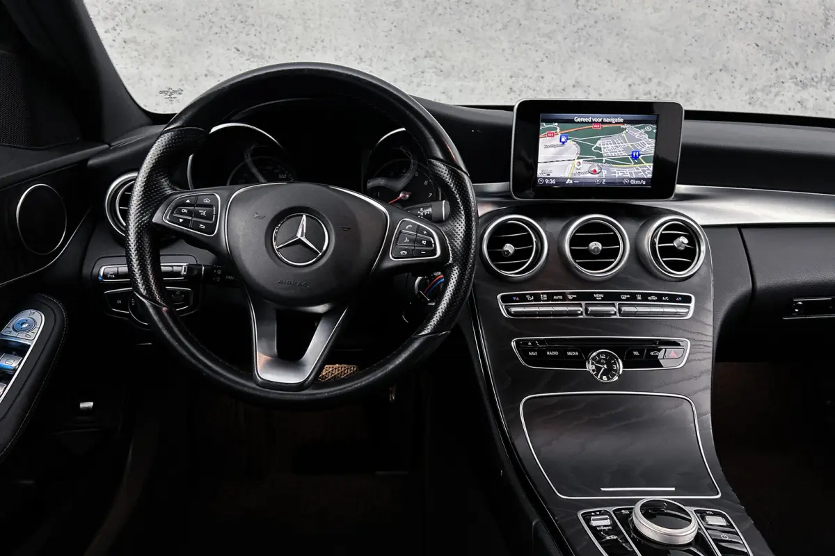 350 e Lease Edition | Luchtvering | Stoelverwarming | LED koplampen
