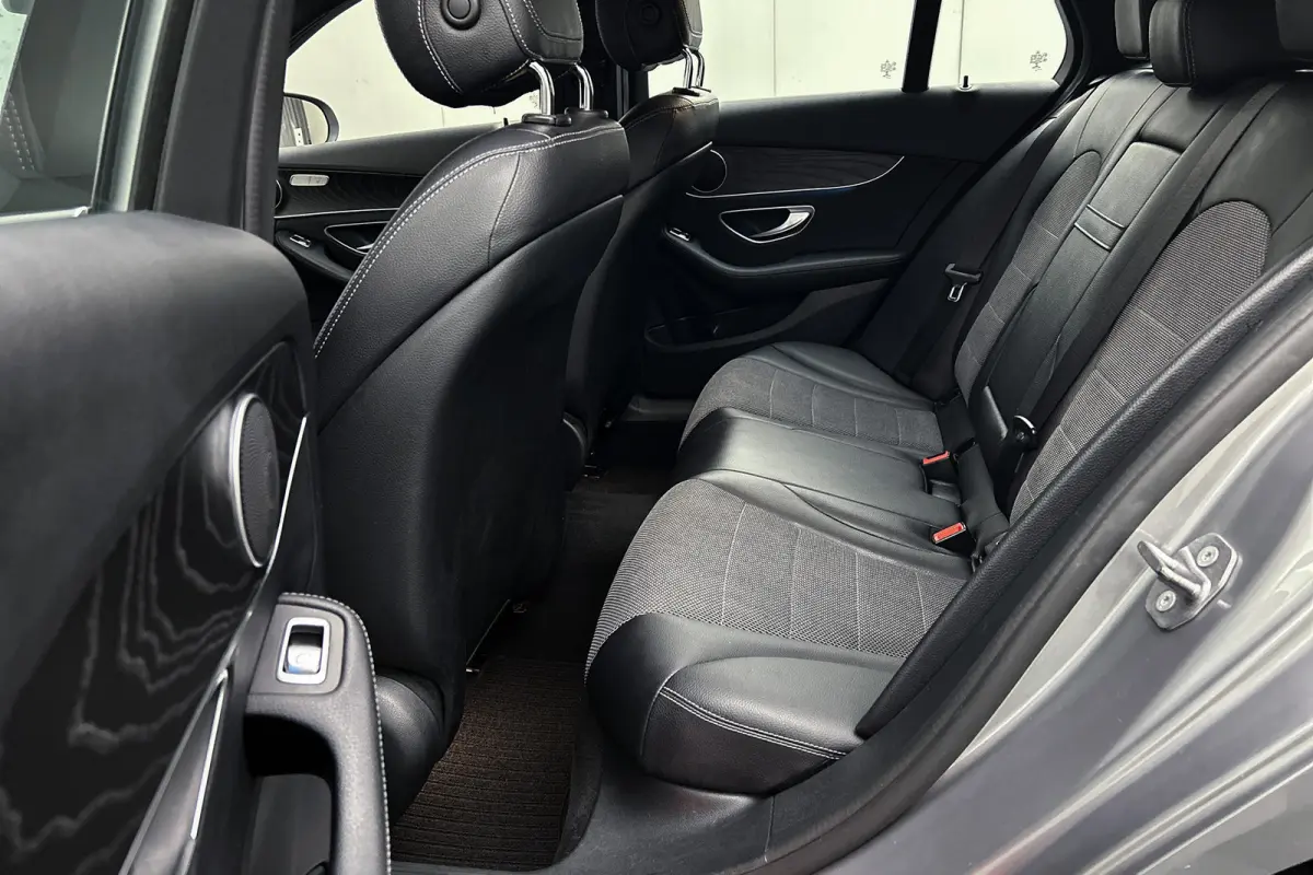 350 e Lease Edition | Luchtvering | Stoelverwarming | LED koplampen