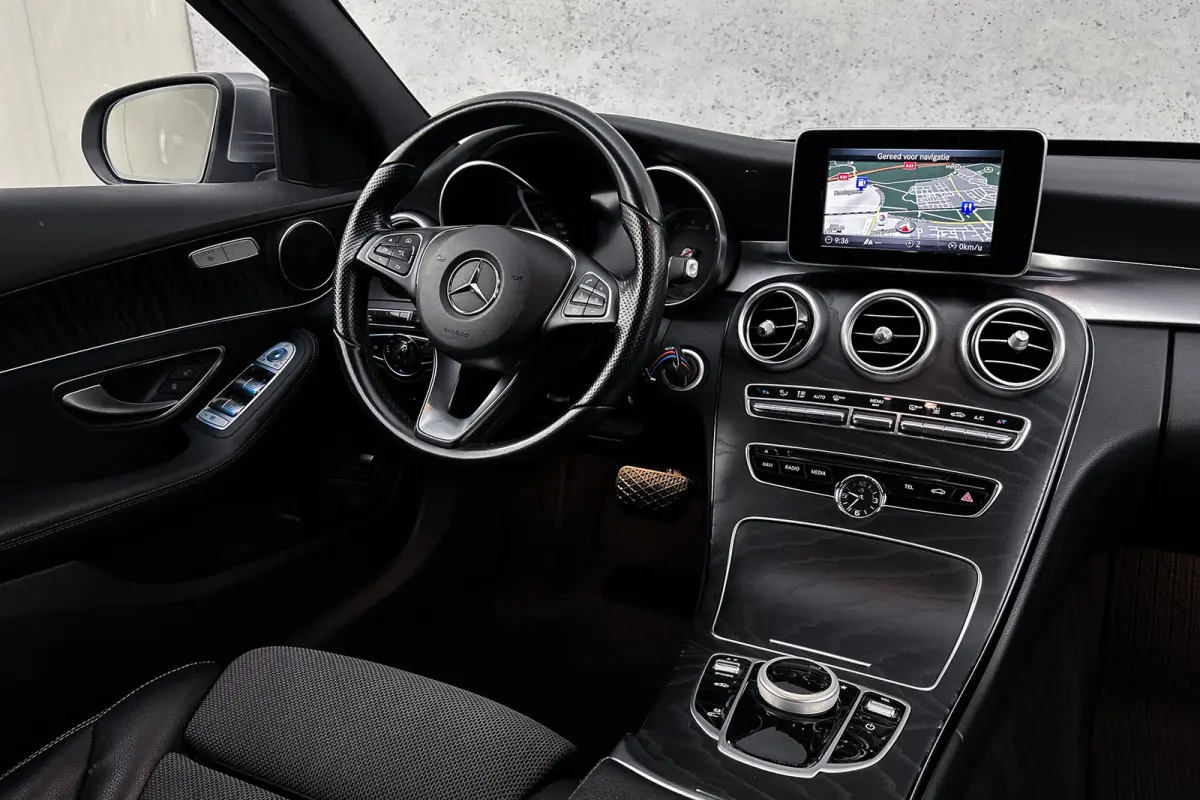 350 e Lease Edition | Luchtvering | Stoelverwarming | LED koplampen
