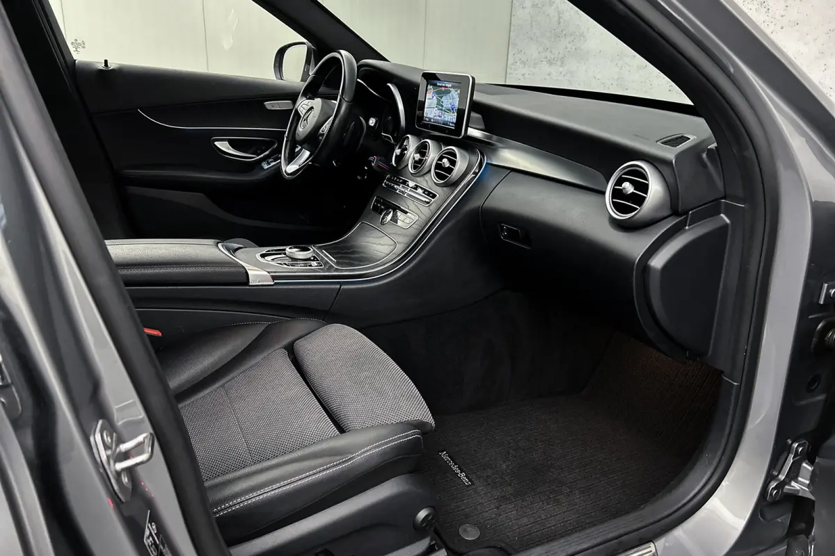 350 e Lease Edition | Luchtvering | Stoelverwarming | LED koplampen