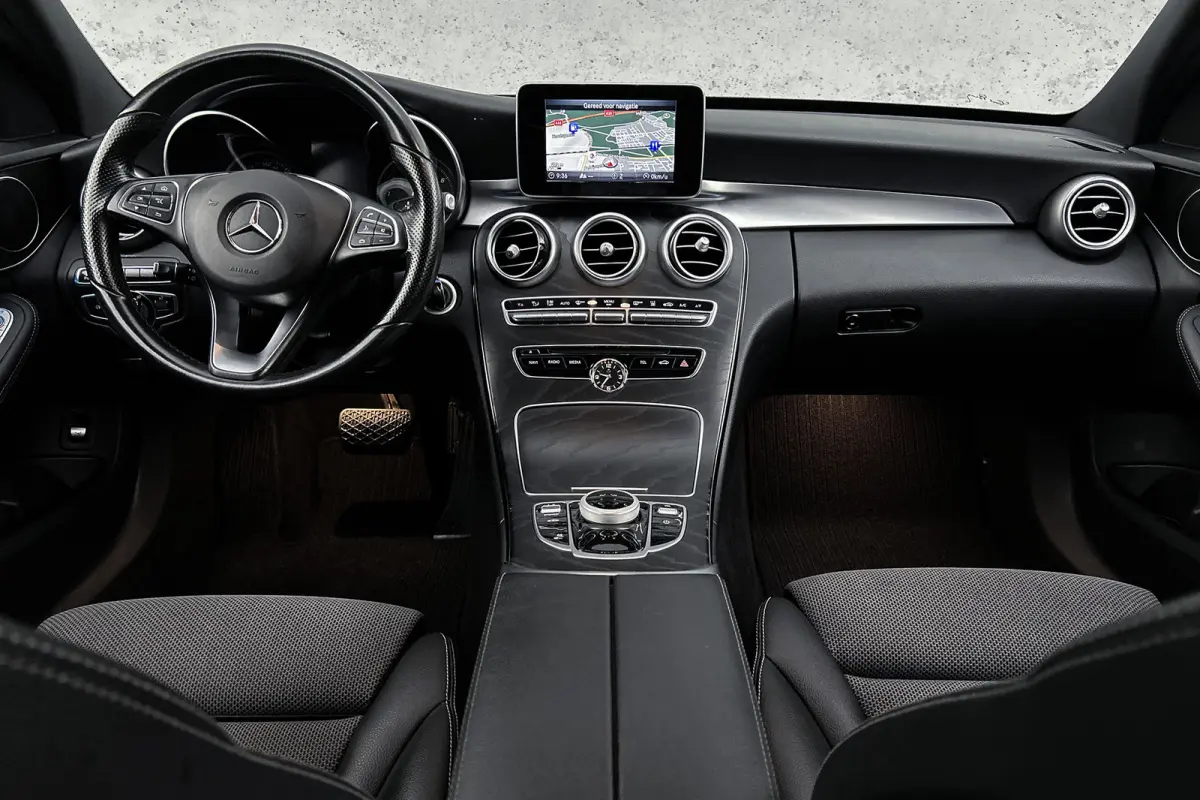 350 e Lease Edition | Luchtvering | Stoelverwarming | LED koplampen