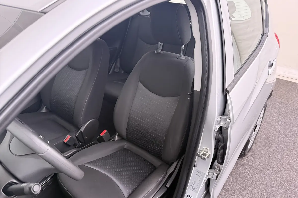 1.0 ecoFLEX Edition Cruise Airco Bluetooth