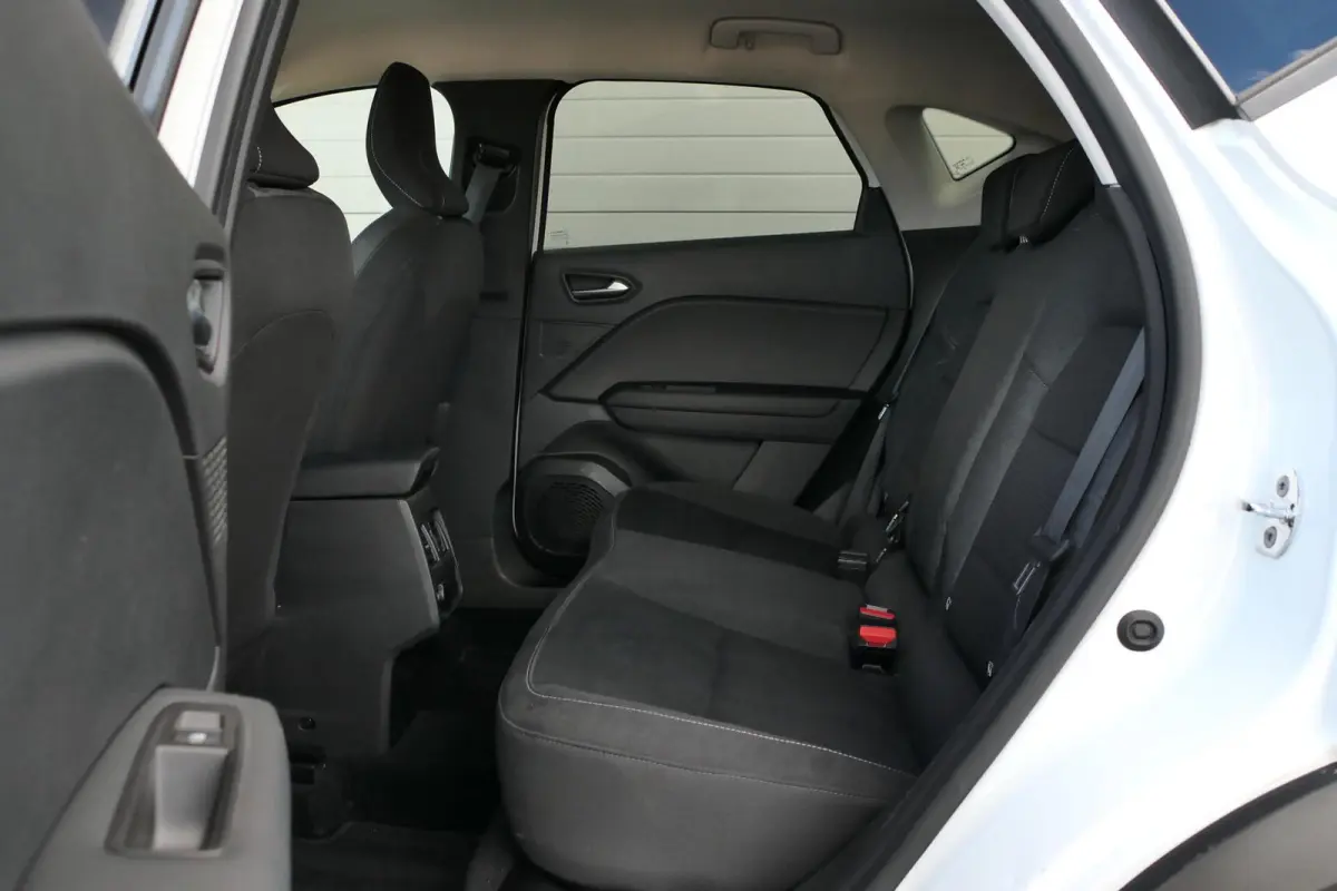 1.0 TCe 90 Business Zen|Trekhaak|Carplay|Airco!