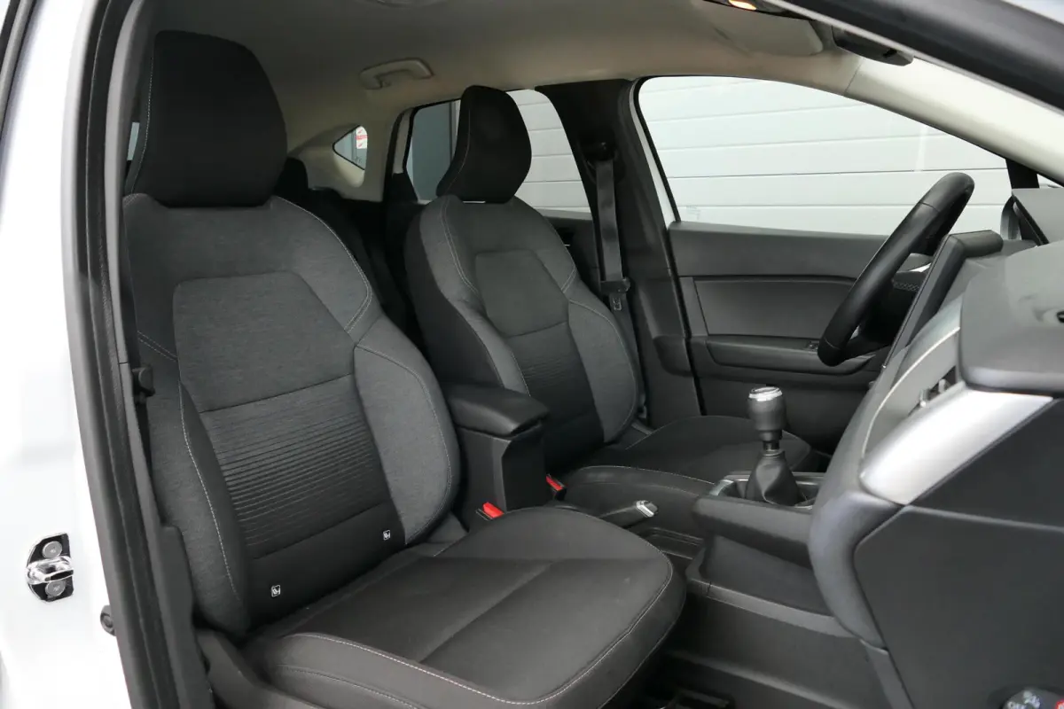 1.0 TCe 90 Business Zen|Trekhaak|Carplay|Airco!