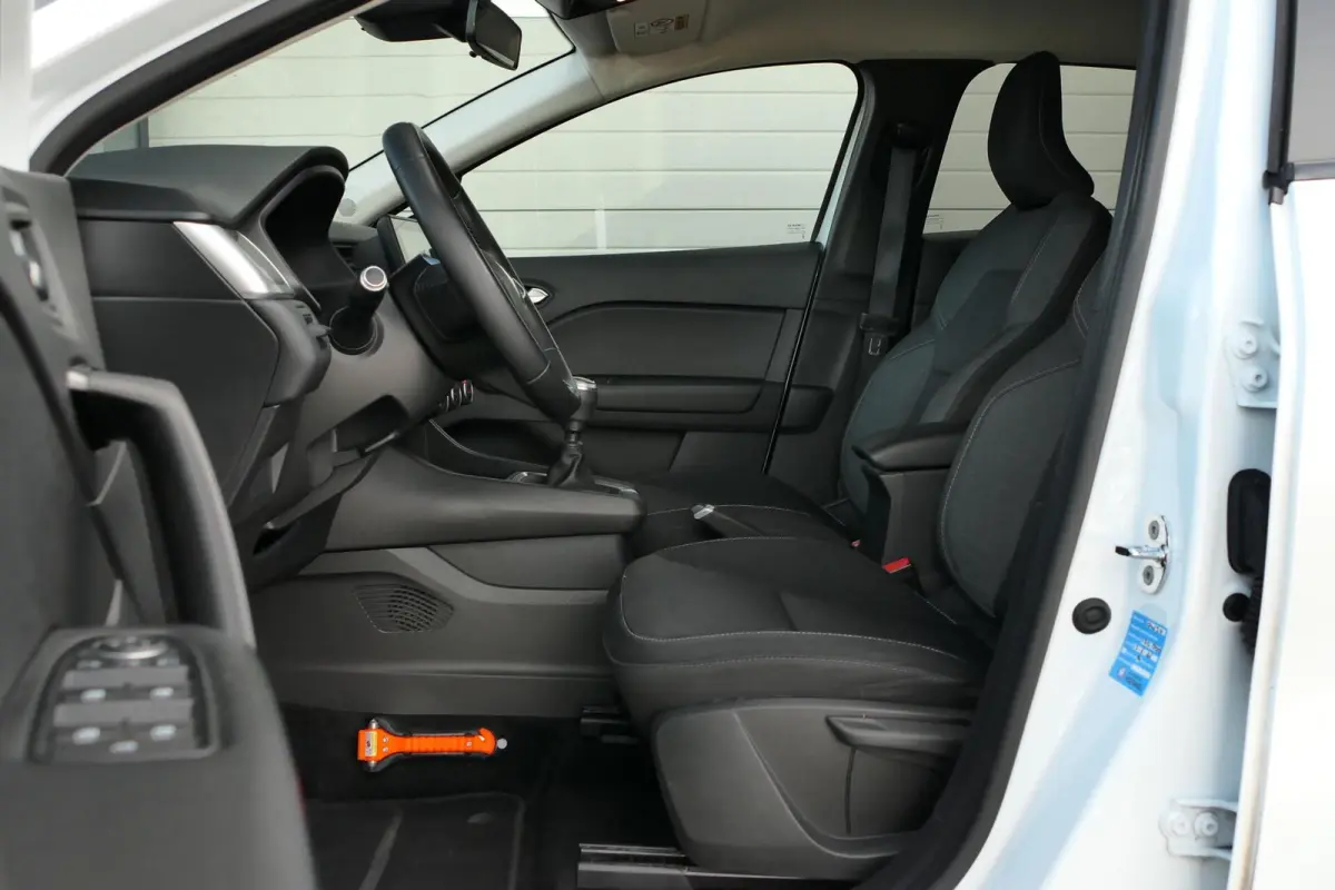 1.0 TCe 90 Business Zen|Trekhaak|Carplay|Airco!