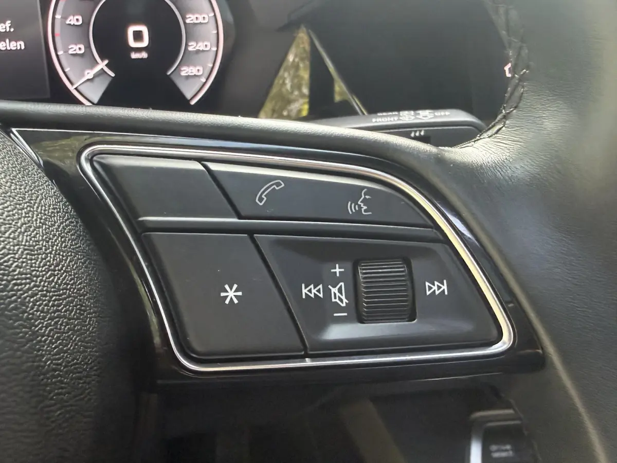 40 TFSI e Advanced edition SOH 100% | Panodak | Virtual Cockpit | Navigatie | Climate Control | Licht metalen velgen