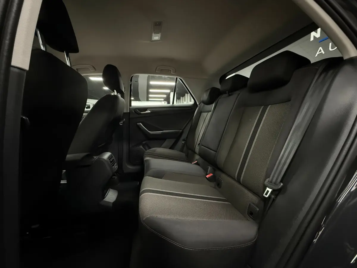 1.0 TSI 1.0 TSI | Elek.Koffer| Carplay| ACC