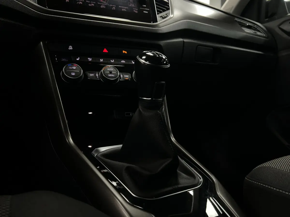 1.0 TSI 1.0 TSI | Elek.Koffer| Carplay| ACC
